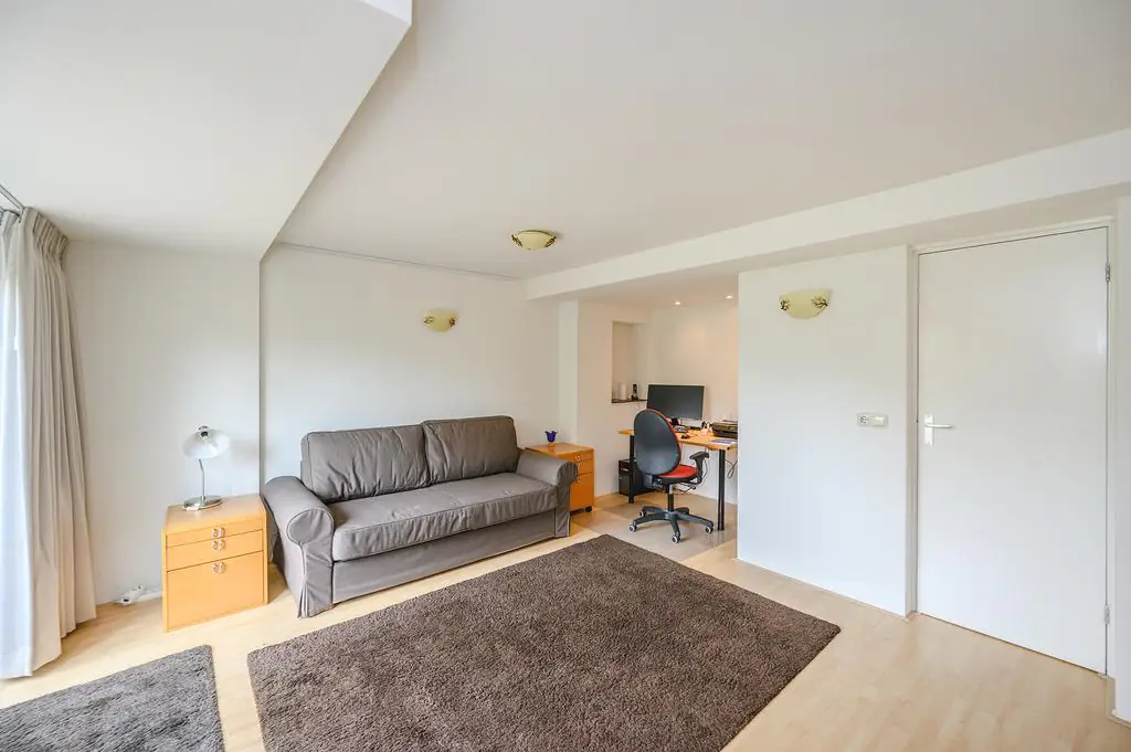 For rent: House Burgemeester Eliasstraat in Amsterdam